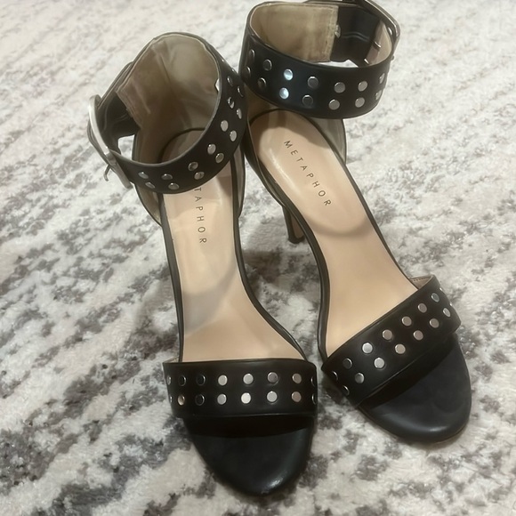 Metaphor Black open toe heels with silver studs Size 8.5 - Picture 3 of 4